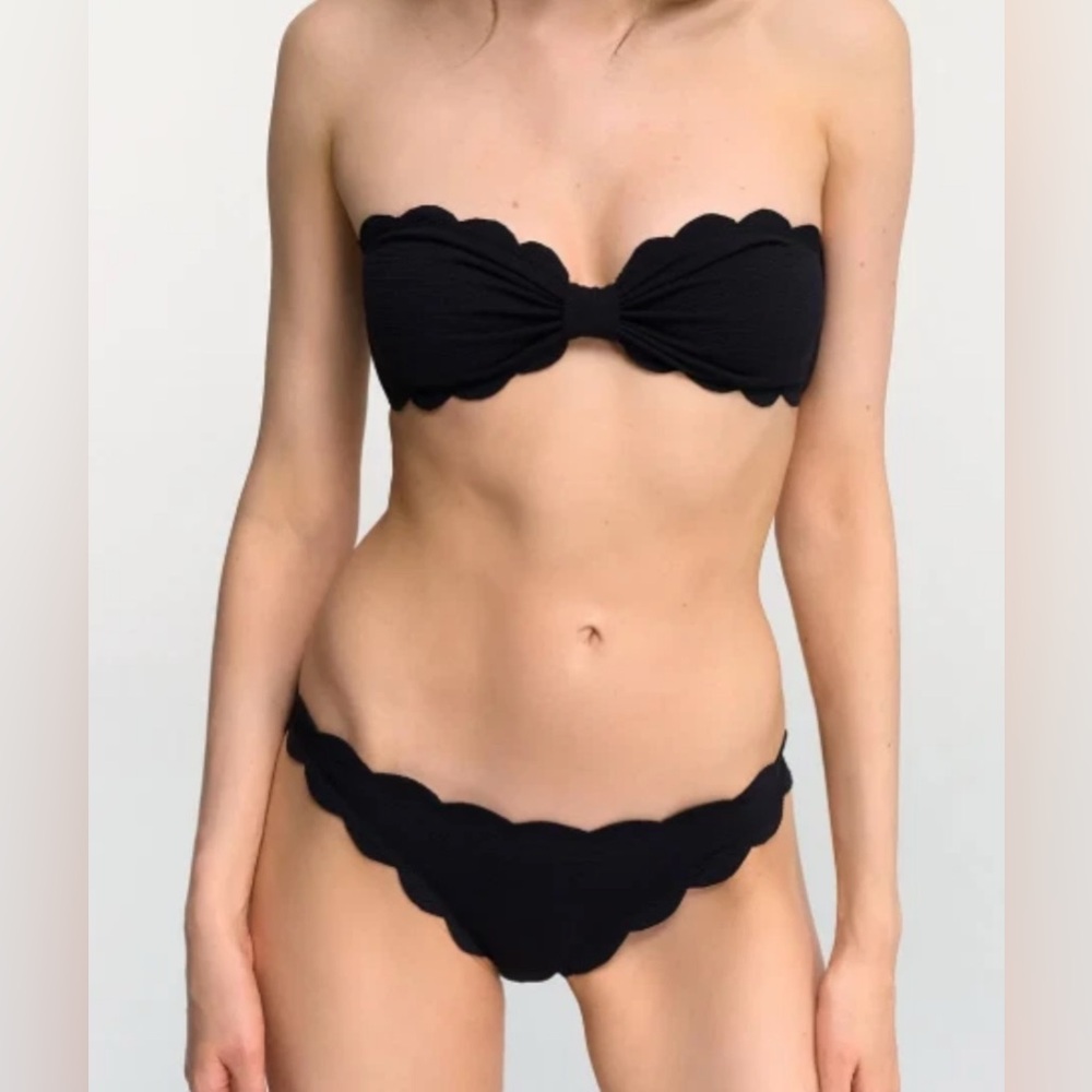 Marysia Chesapeake Scalloped Black Bandeau Sexy Bikini Top Swimwear Original XS